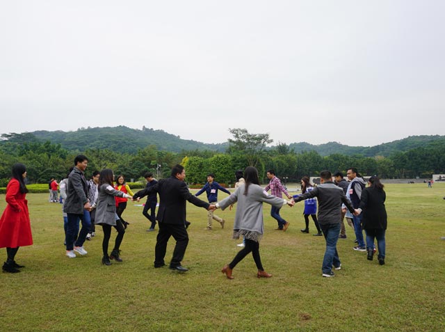 集體游玩